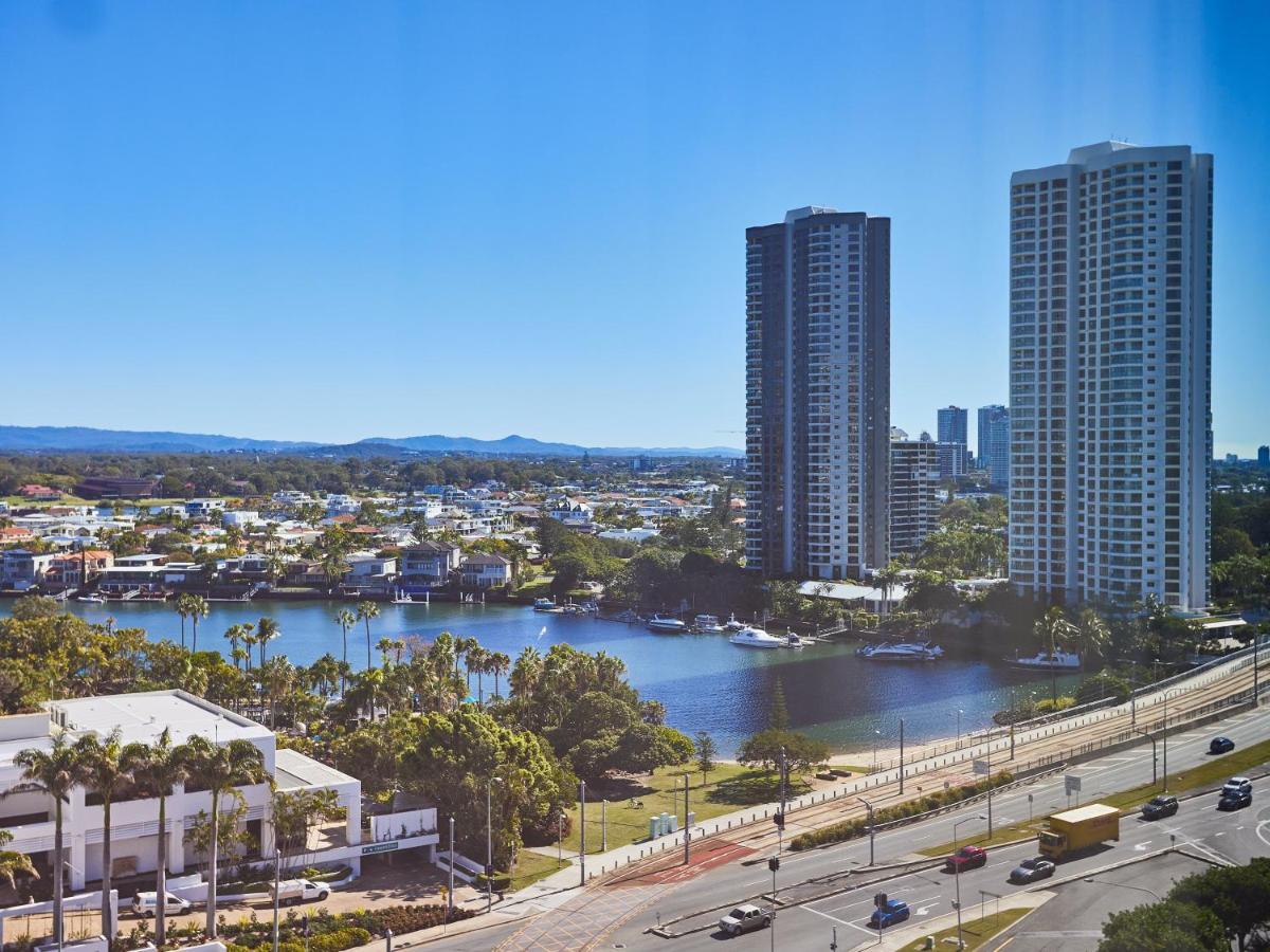Serain Residences On Surfers Gold Coast Buitenkant foto