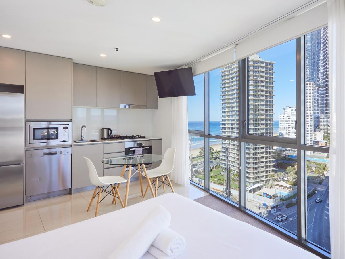 Serain Residences On Surfers Gold Coast Buitenkant foto