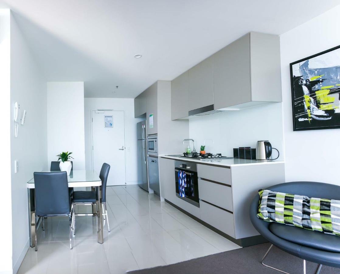 Serain Residences On Surfers Gold Coast Buitenkant foto