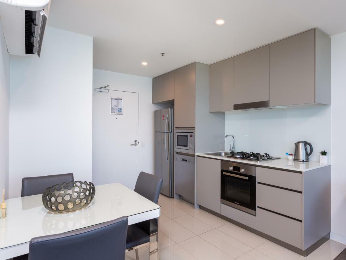 Serain Residences On Surfers Gold Coast Buitenkant foto