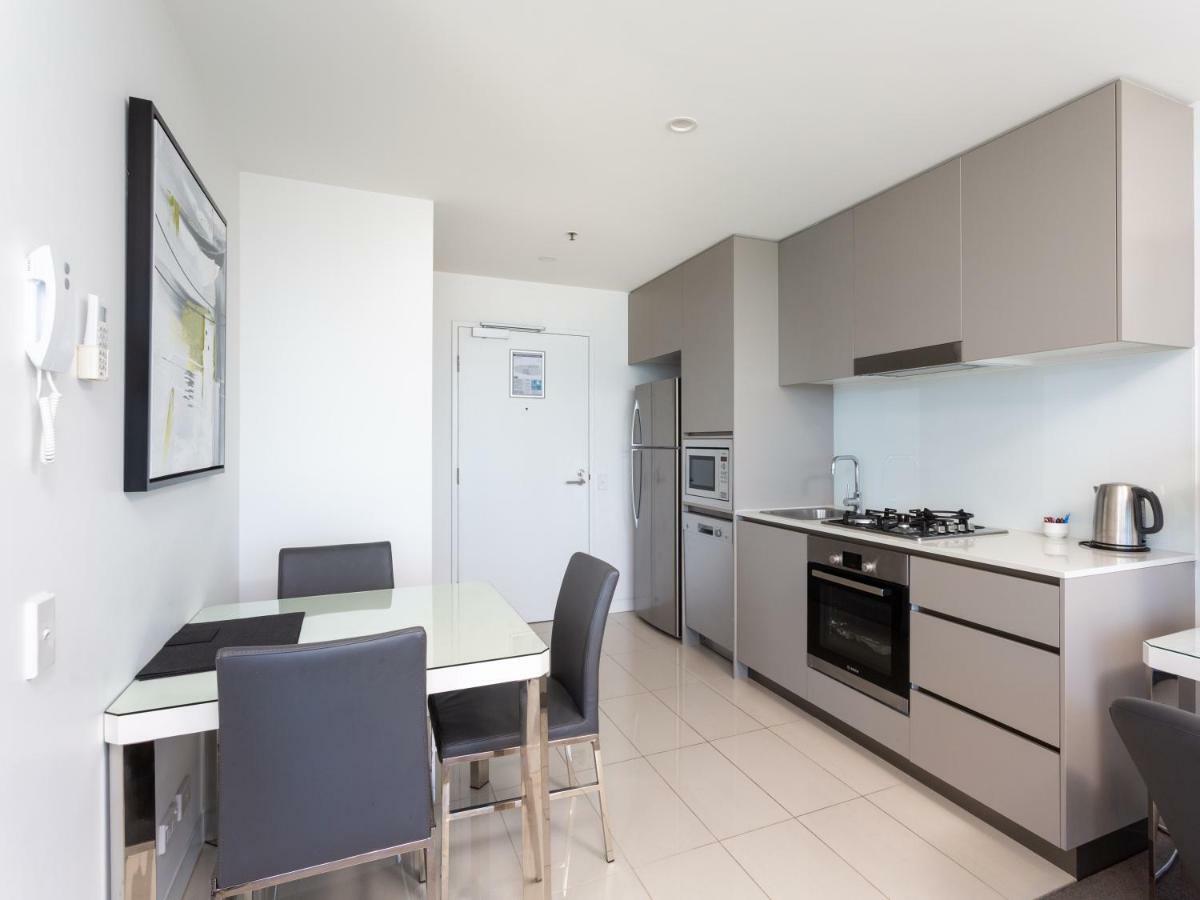 Serain Residences On Surfers Gold Coast Buitenkant foto
